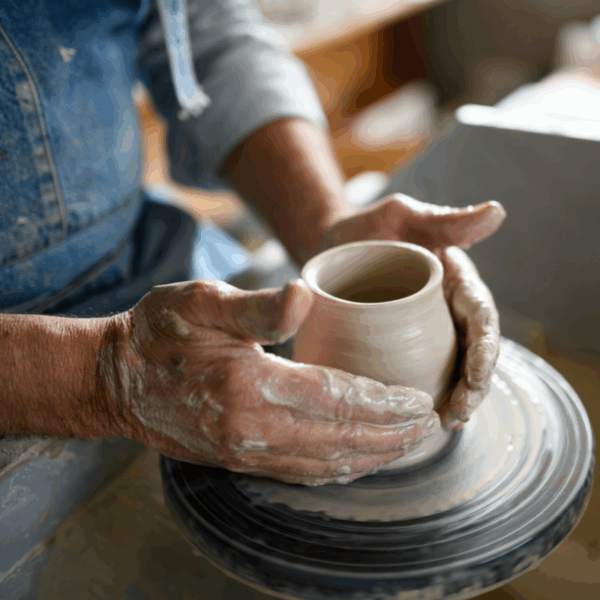 Piezas de cerámica hechas a mano